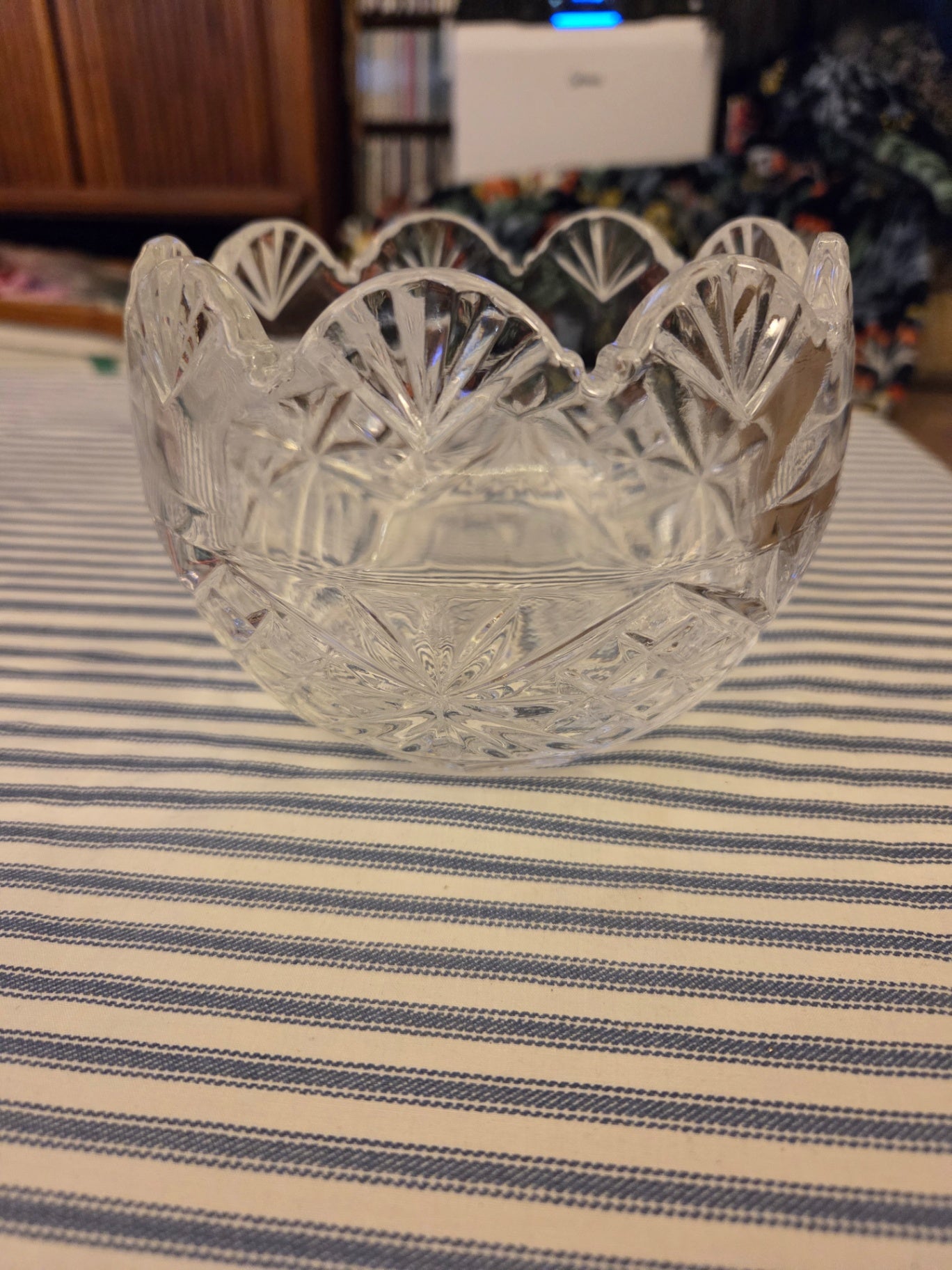 Crystal bowl