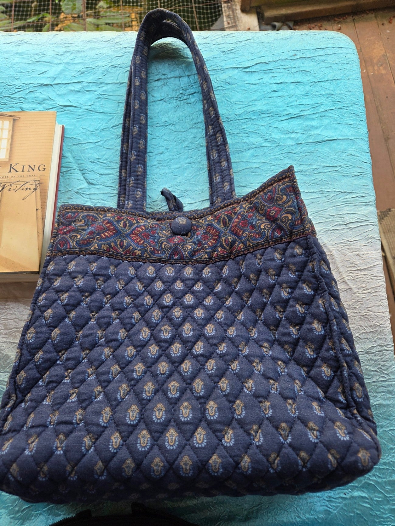 Vera Bradley navy purse