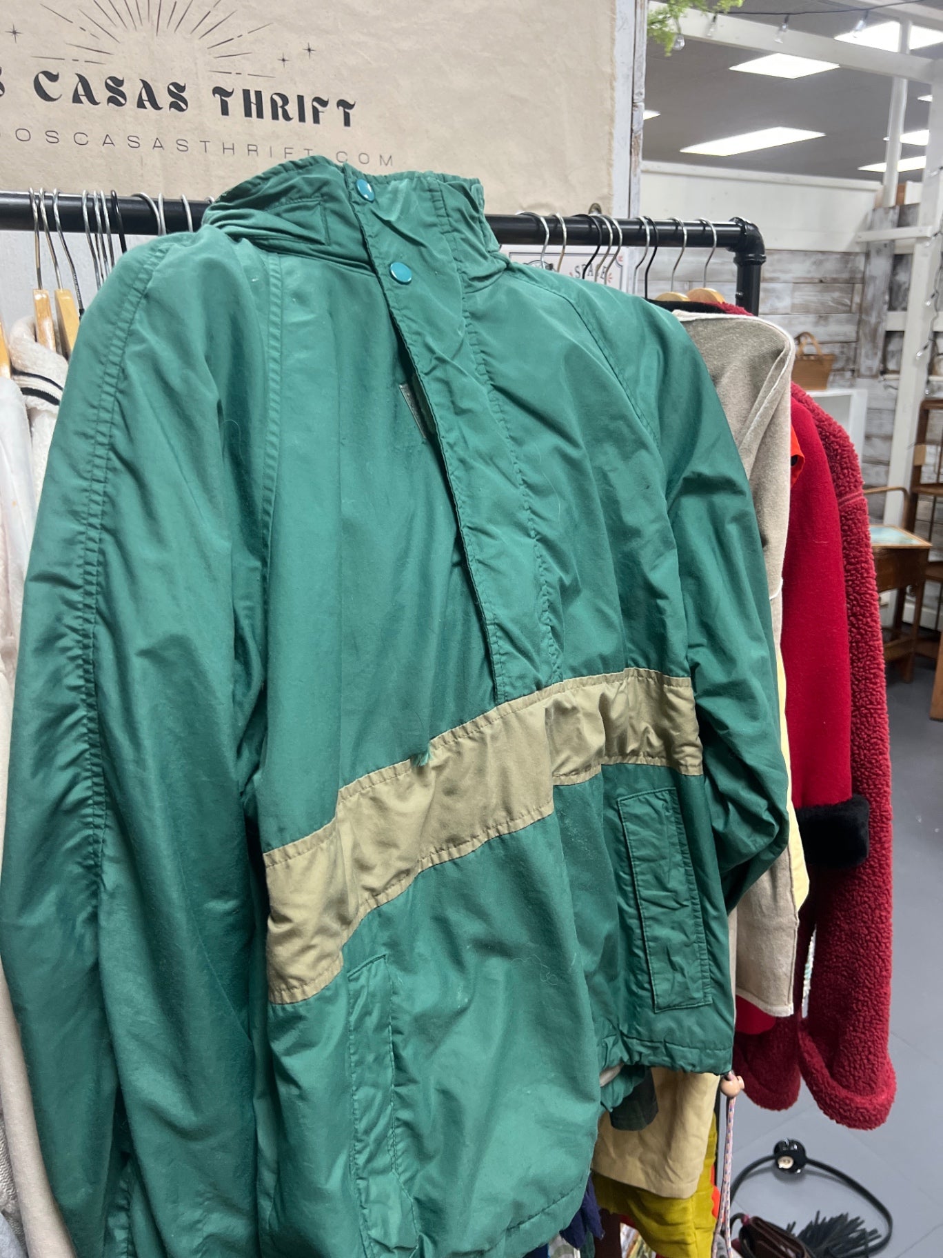 Vintage Green wind breaker size M Eddie Bauer