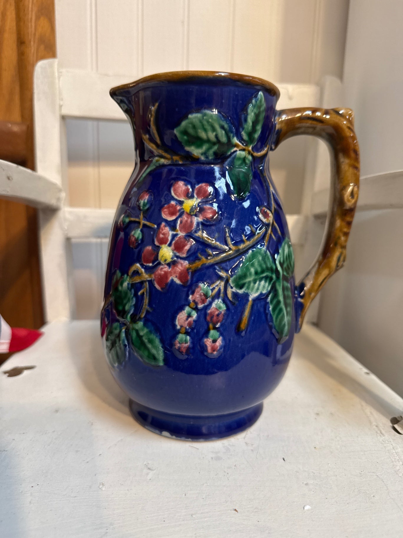  vintage Shorter & Sons England majolica pitcher featuring a berry and blossom motif