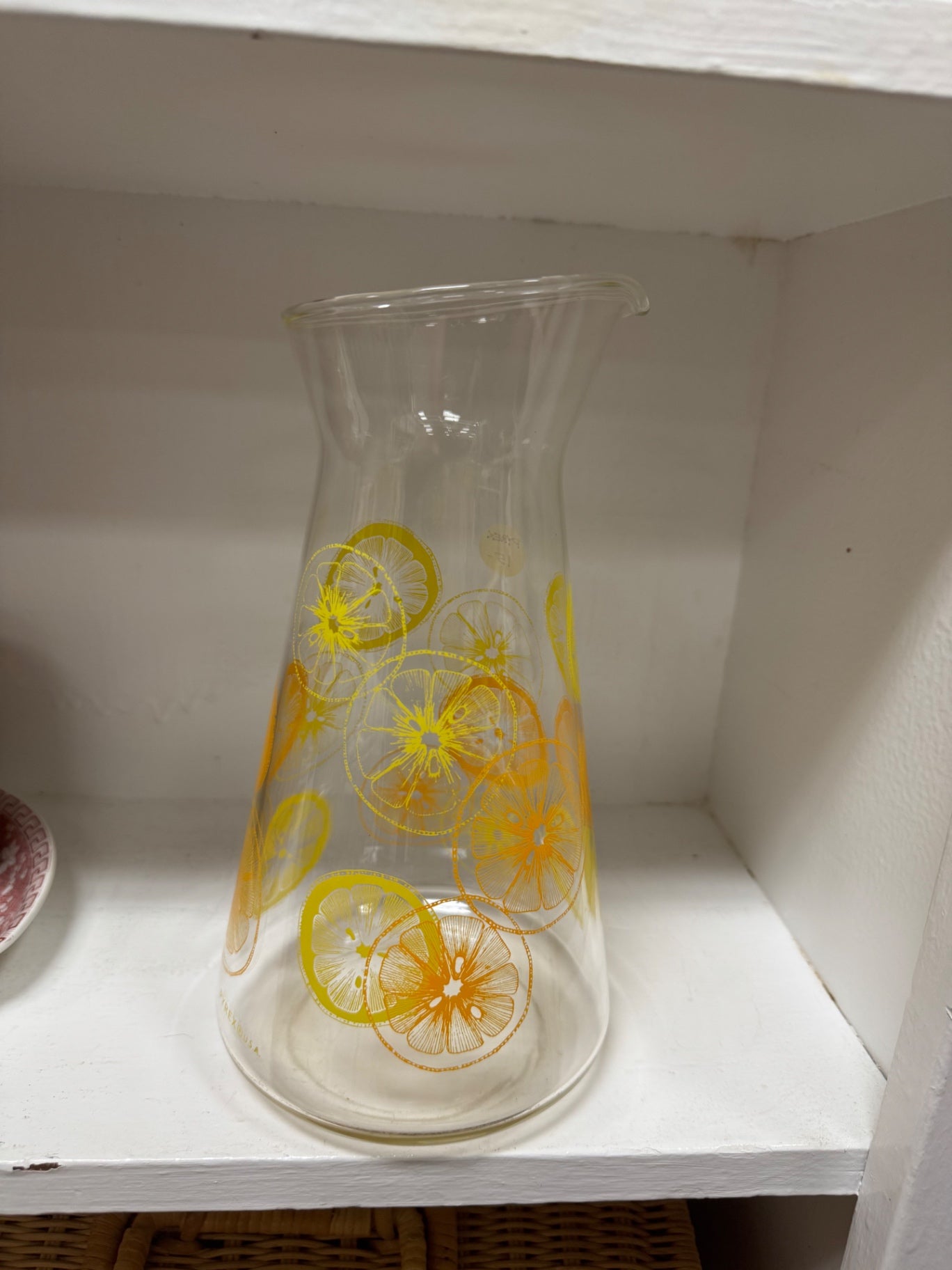 PYREX Pitcher w/citrus slice pattern in yellow and orange 