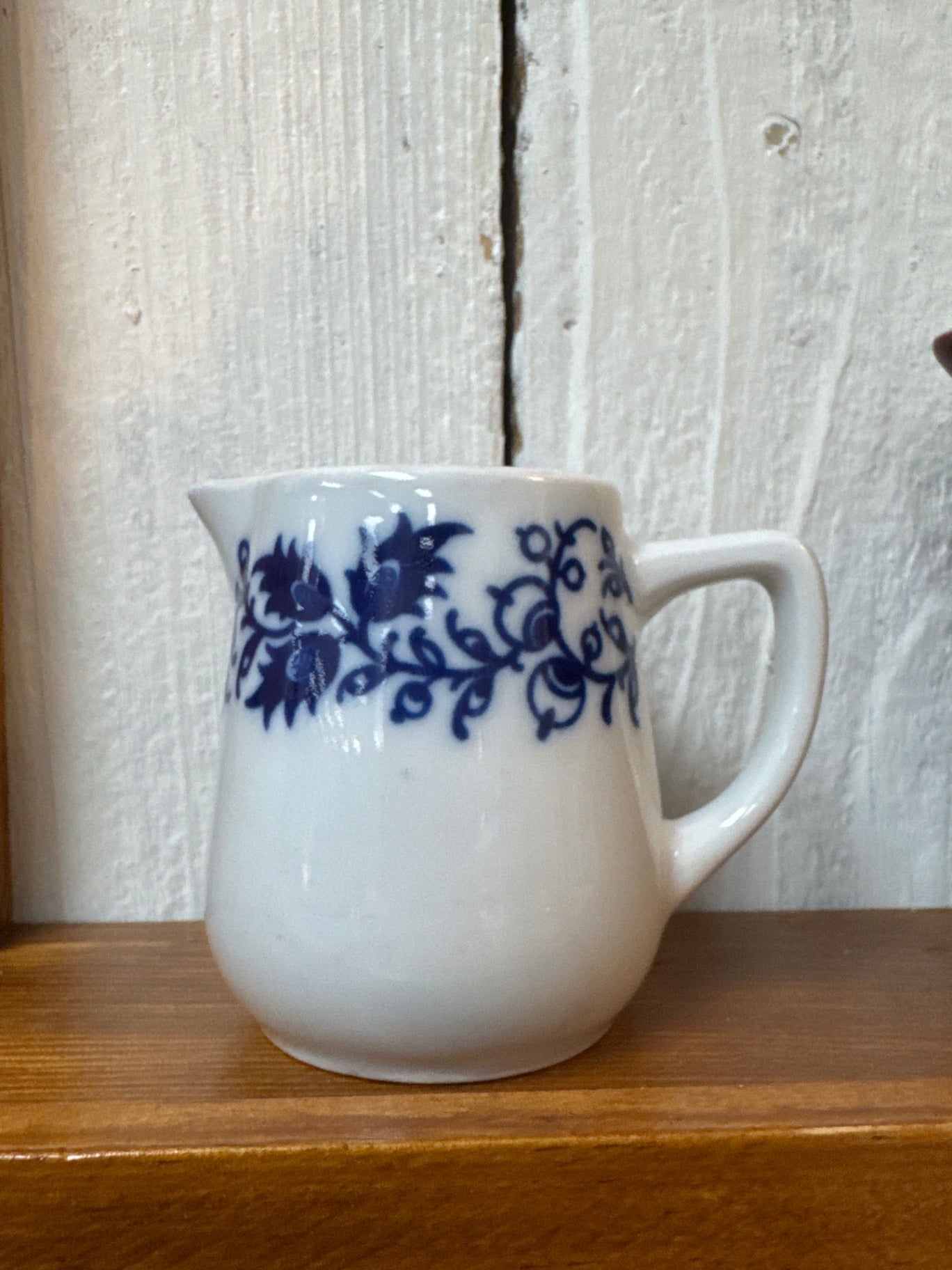 Individual creamer