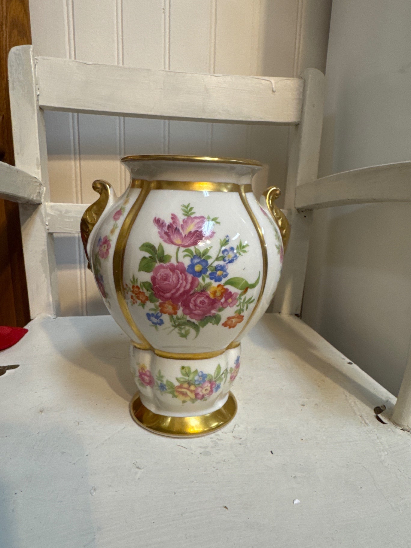 Fine Concorde china vase 