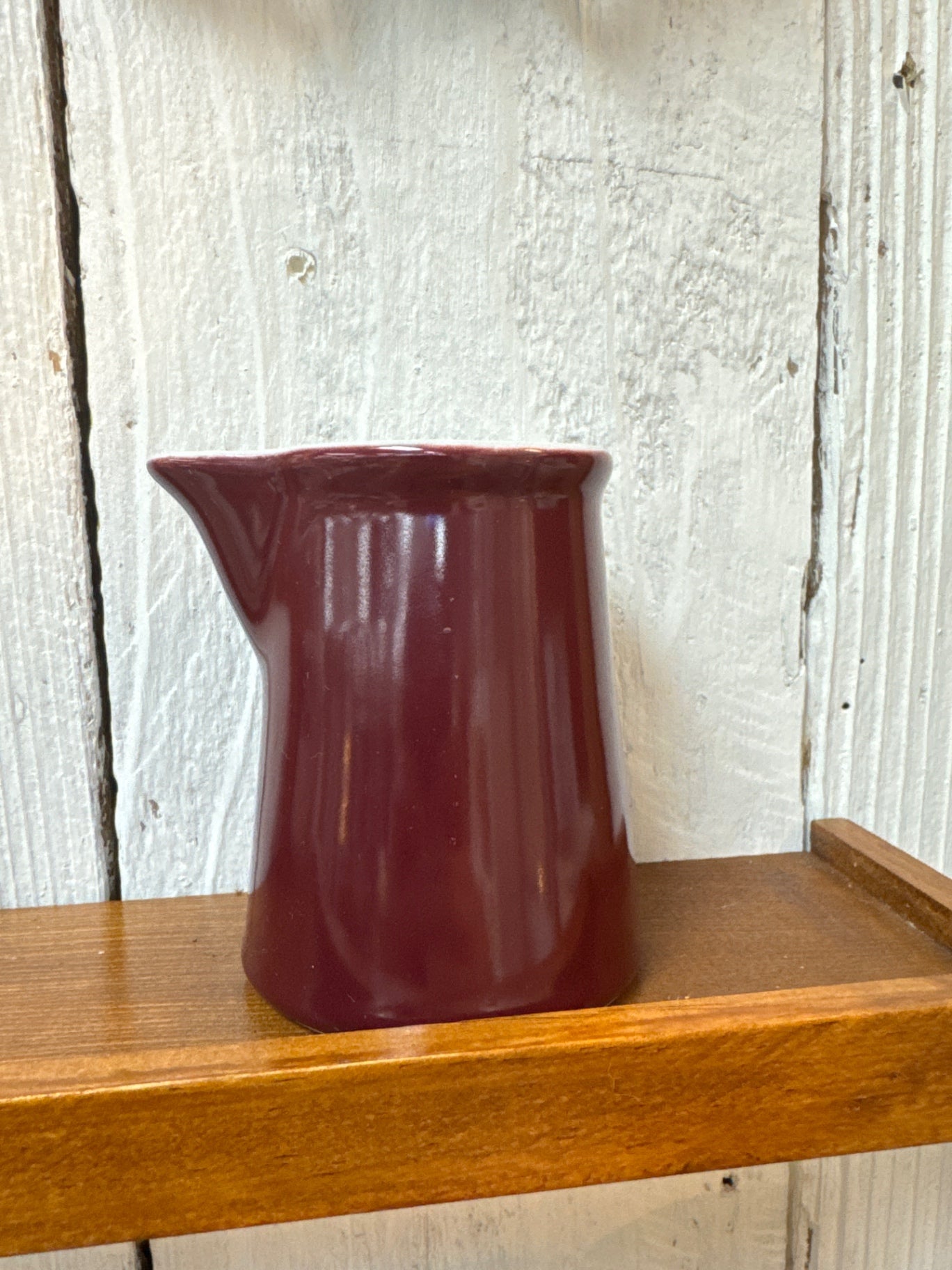 Individual creamer