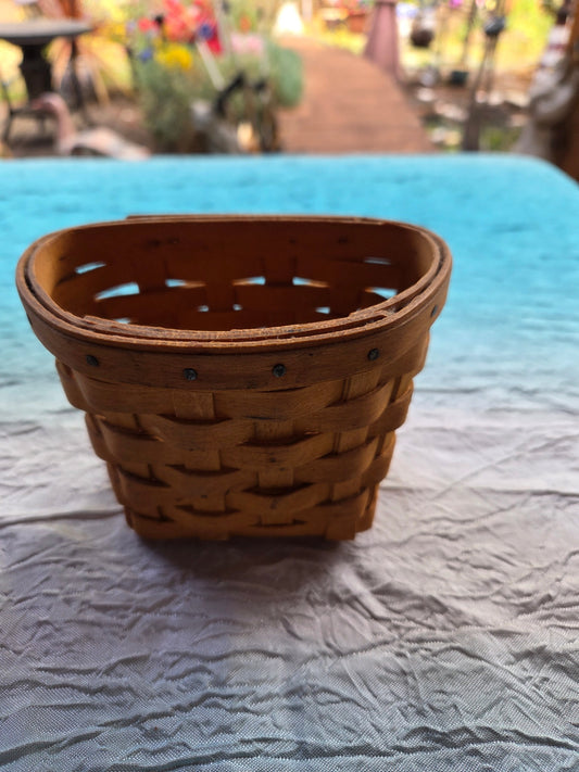 Longaberger oregano basket