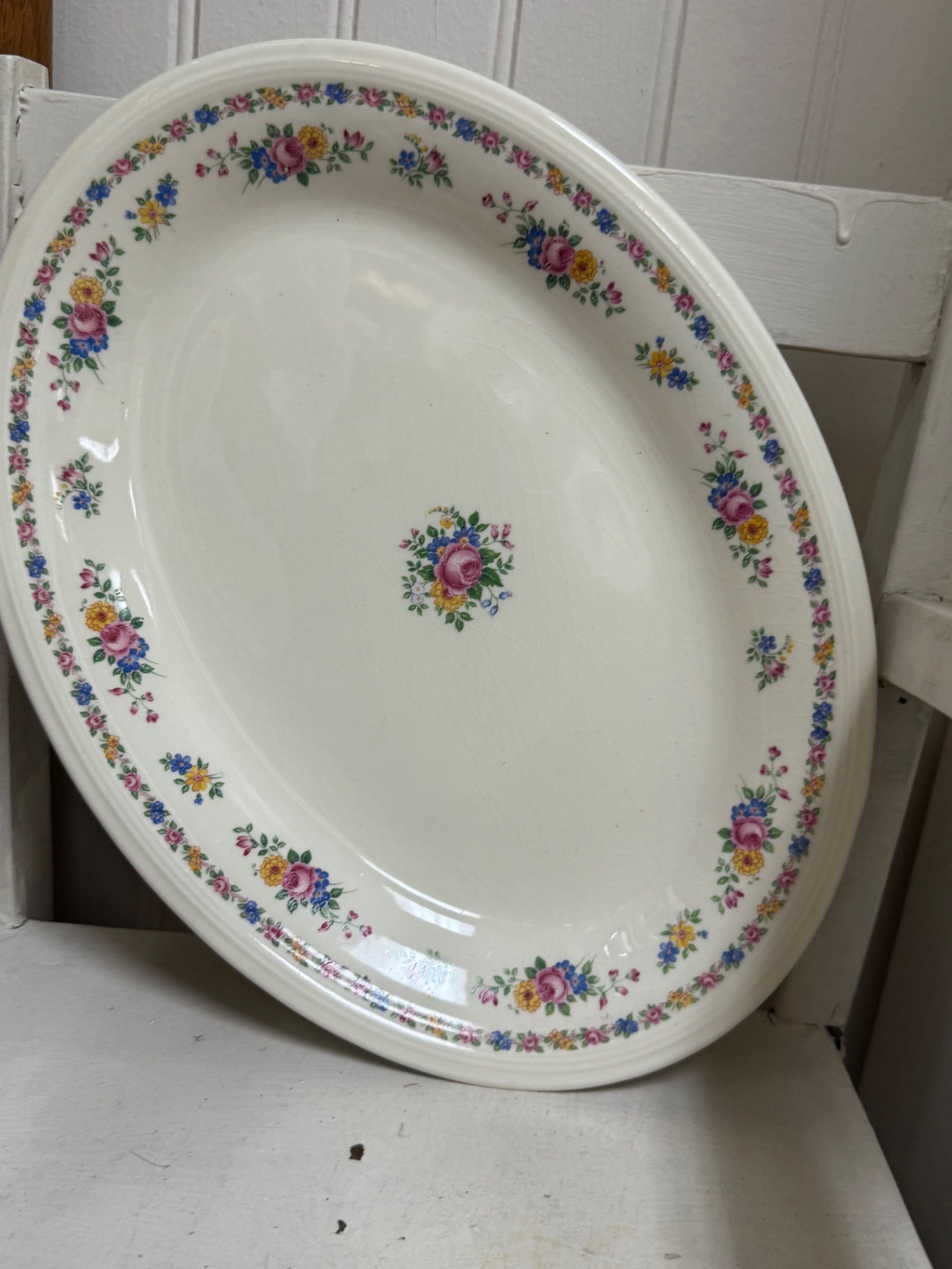 oval floral plate