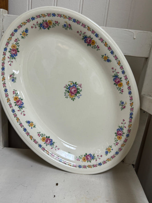 oval floral plate