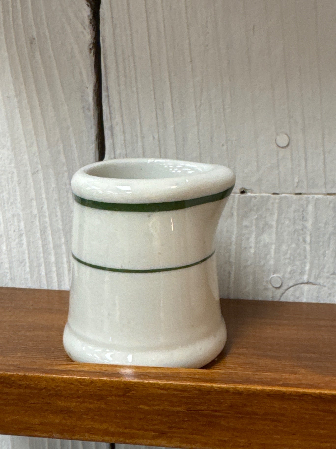 Individual creamer cup