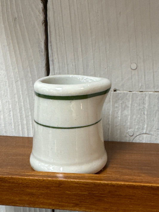 Individual creamer cup