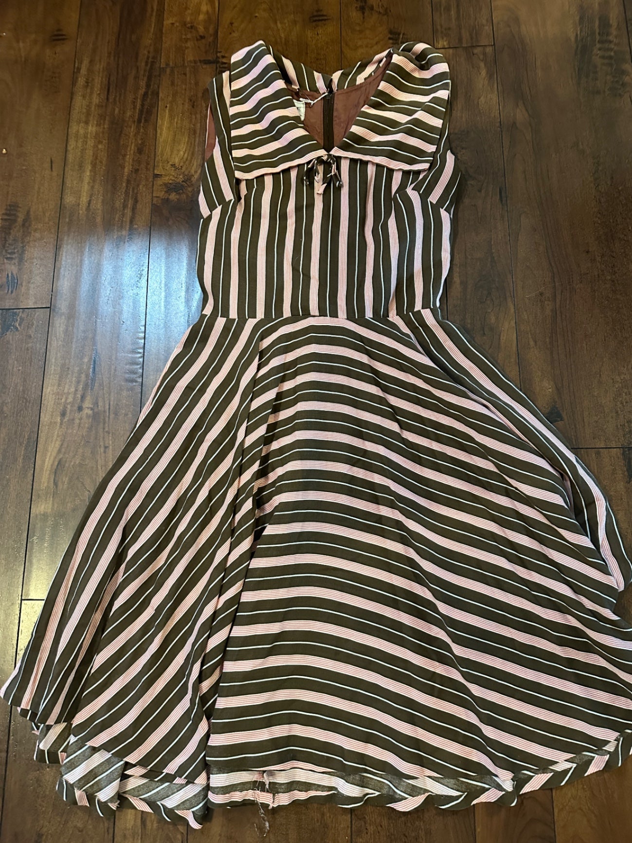 1960’s brown & pink striped dress