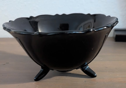 Ant. L.E. Smith Mt. Pleasant Black Amethyst Footed Dish