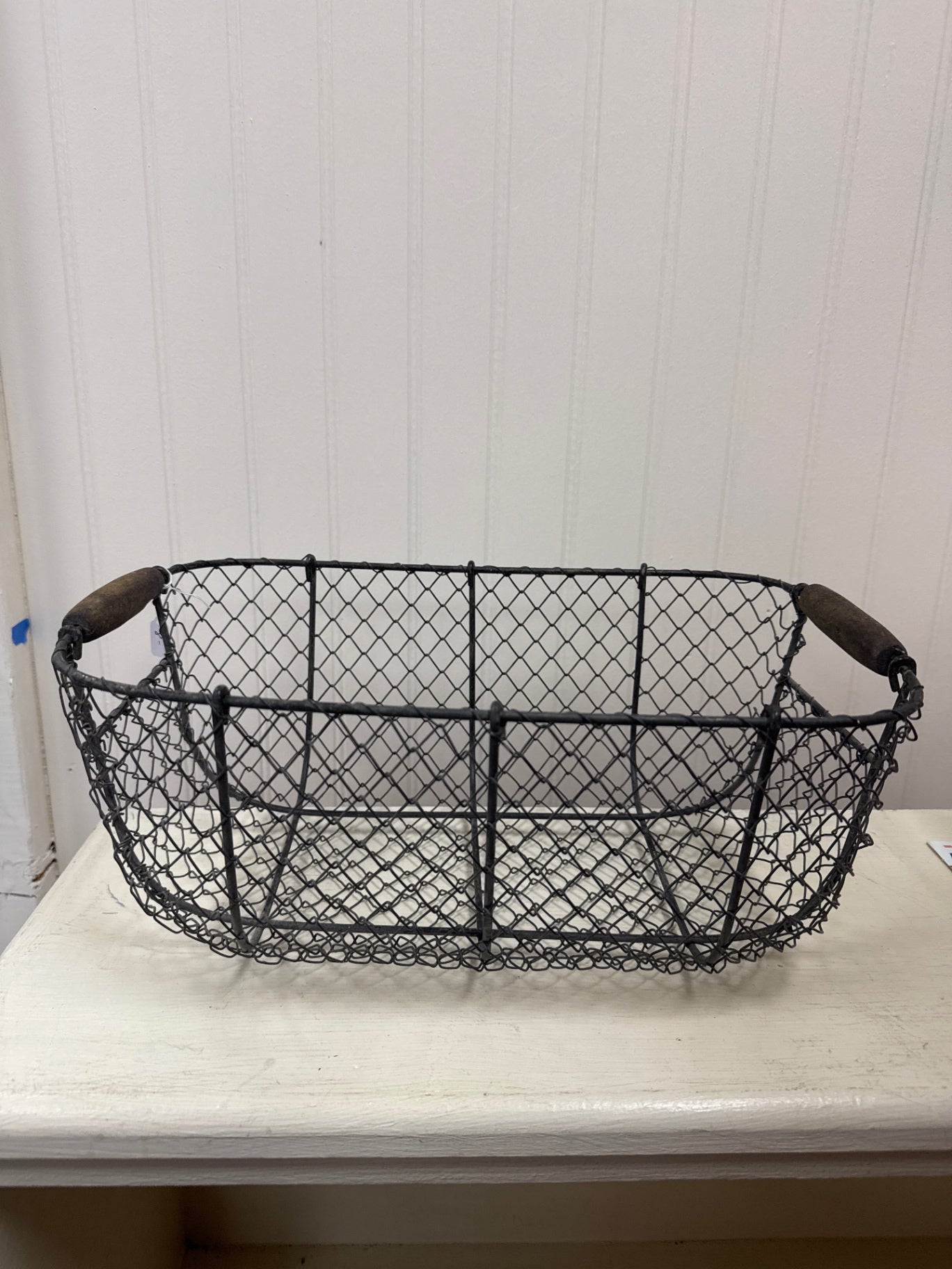 Why are basket with wood handles?