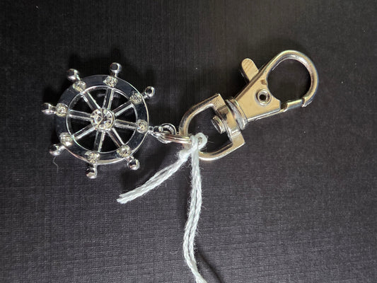 2c zipper pull ships wheel