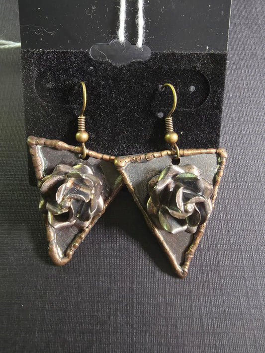 1E Rose metal earrings 