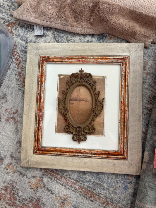 Framed Gathered treasure - Exotic leaf