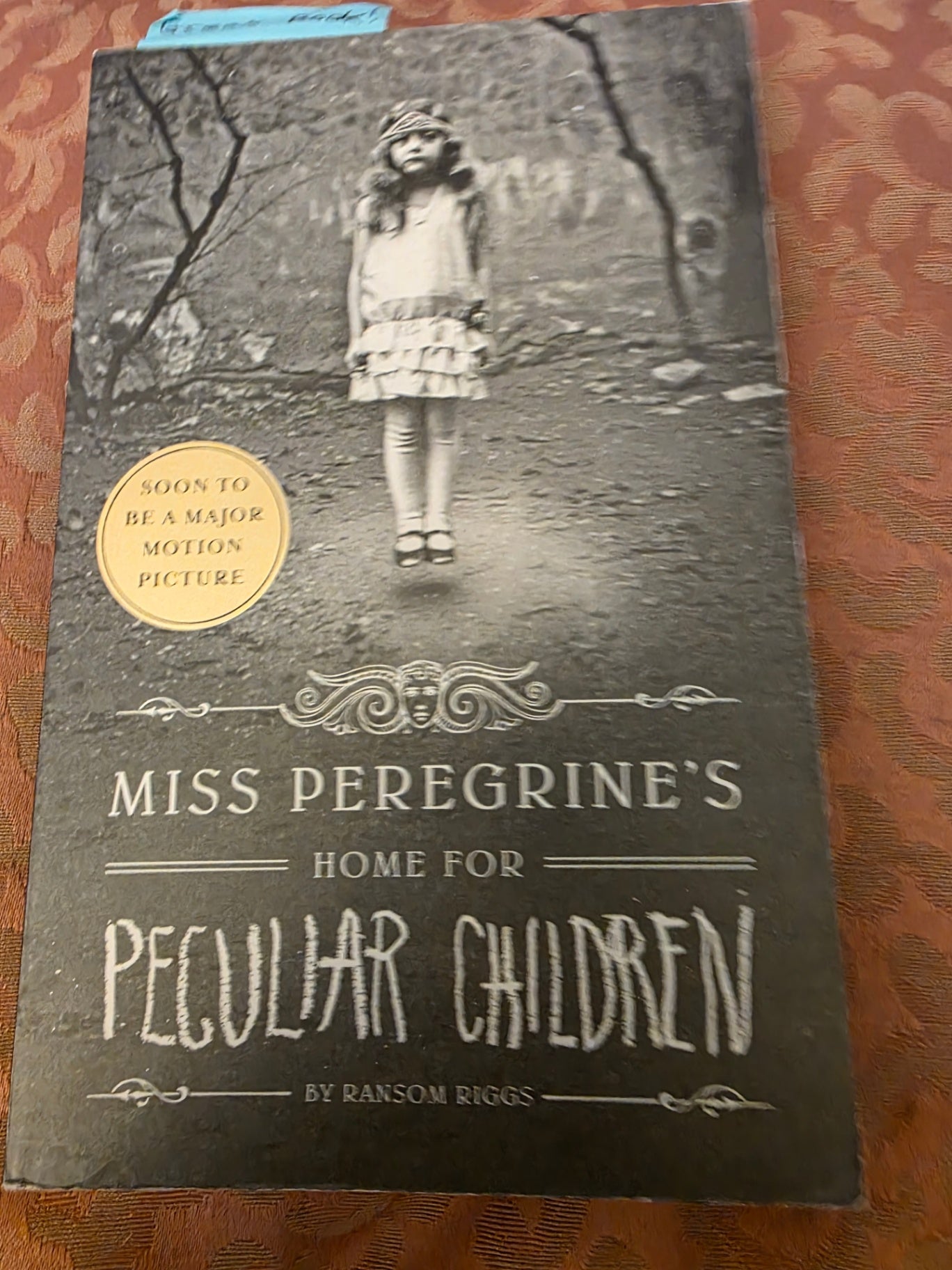 MISSUS PEREGRINE'S HOME FOR PECULIAR CHILDREN