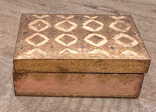 Vintage Florentine gilt box made in Italy