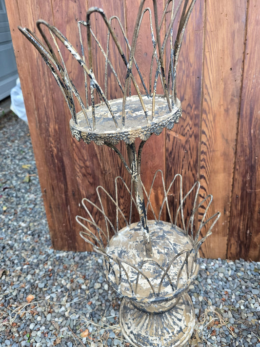 2 tier planter