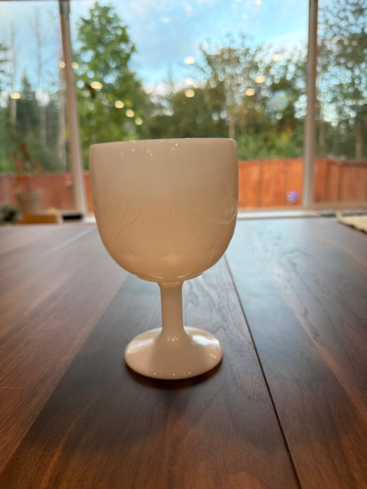 Vtg Starburst Milk Glass Goblet