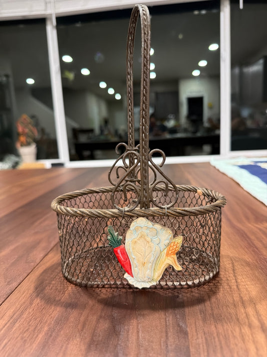 Vtg Metal Mesh Basket with Harvest Vegetables 