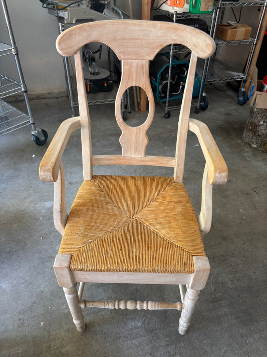 Pb armchair