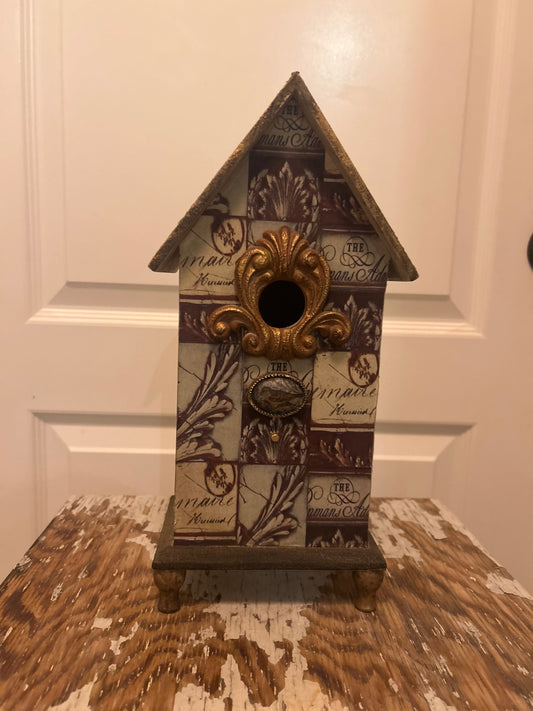 Fall birdhouse