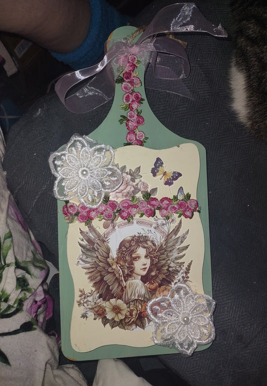 Cutting board pretty angel