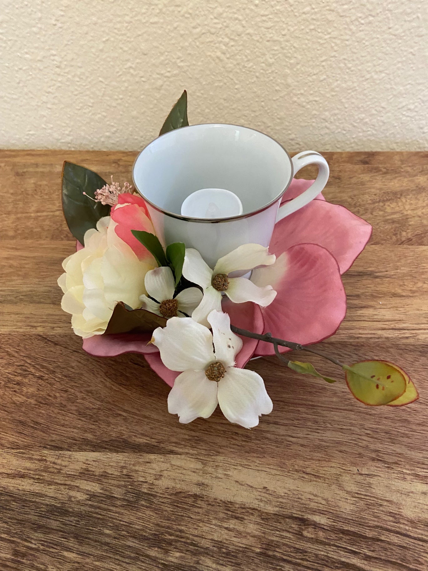 Teacup white Peony and petal base and candle 13