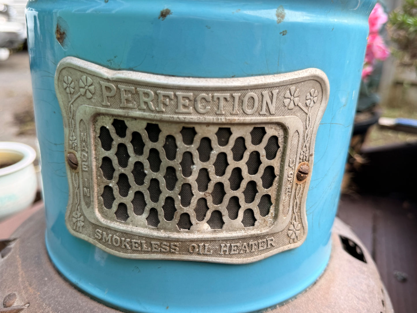 Vintage Perfection No. 460 Smokeless Oil Heater - Blue Porcelain Enamel Kerosene Stove