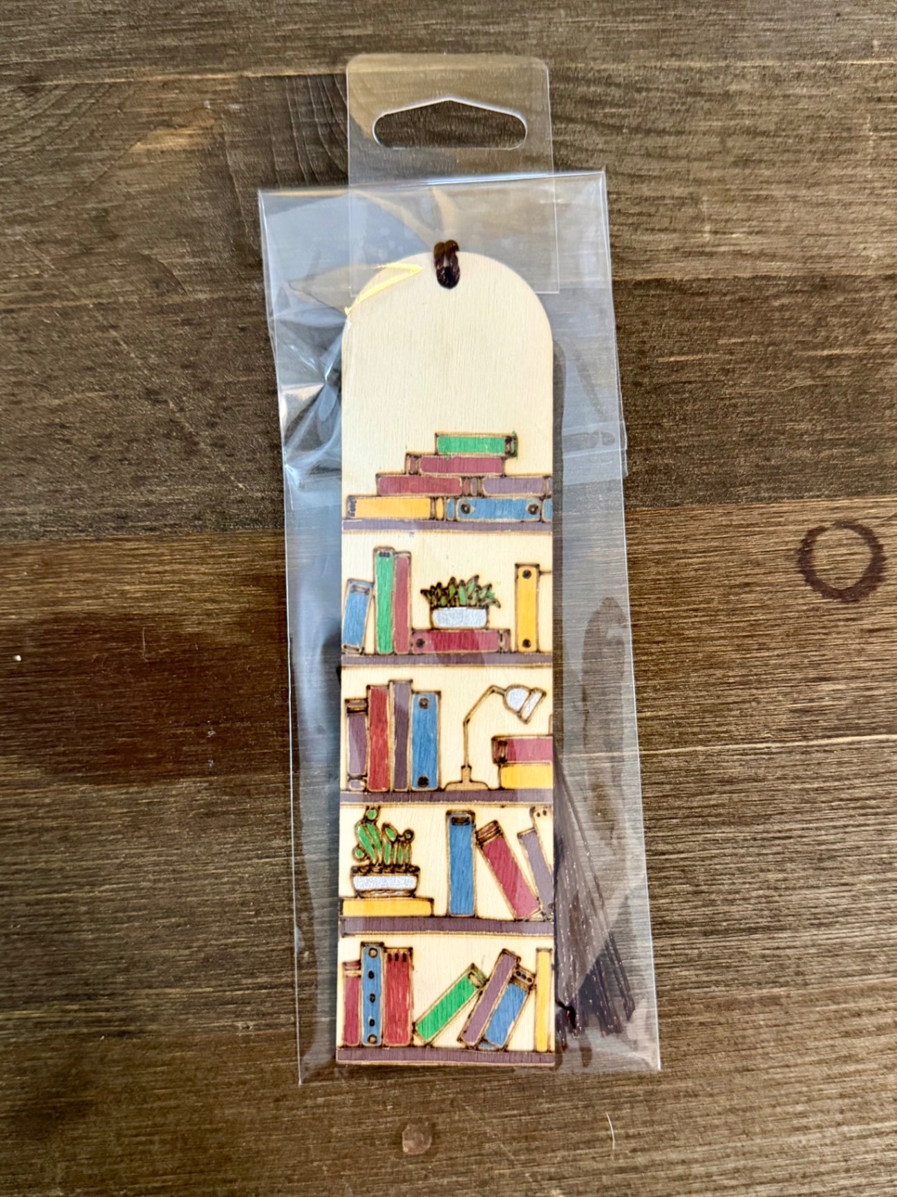 Wooden Bookmark - Bookshelf