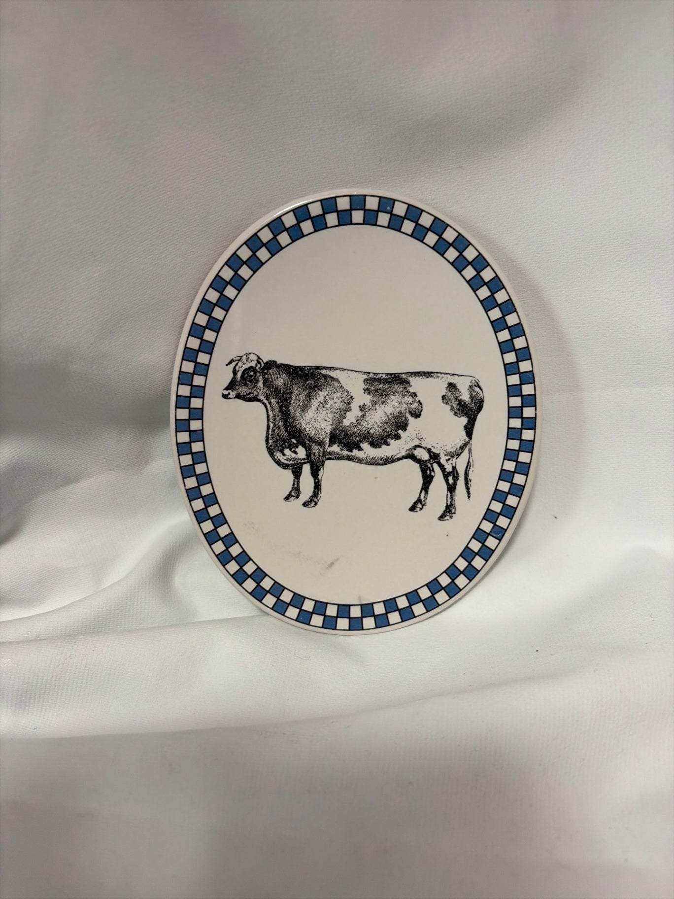 5” oval dish w/ cow