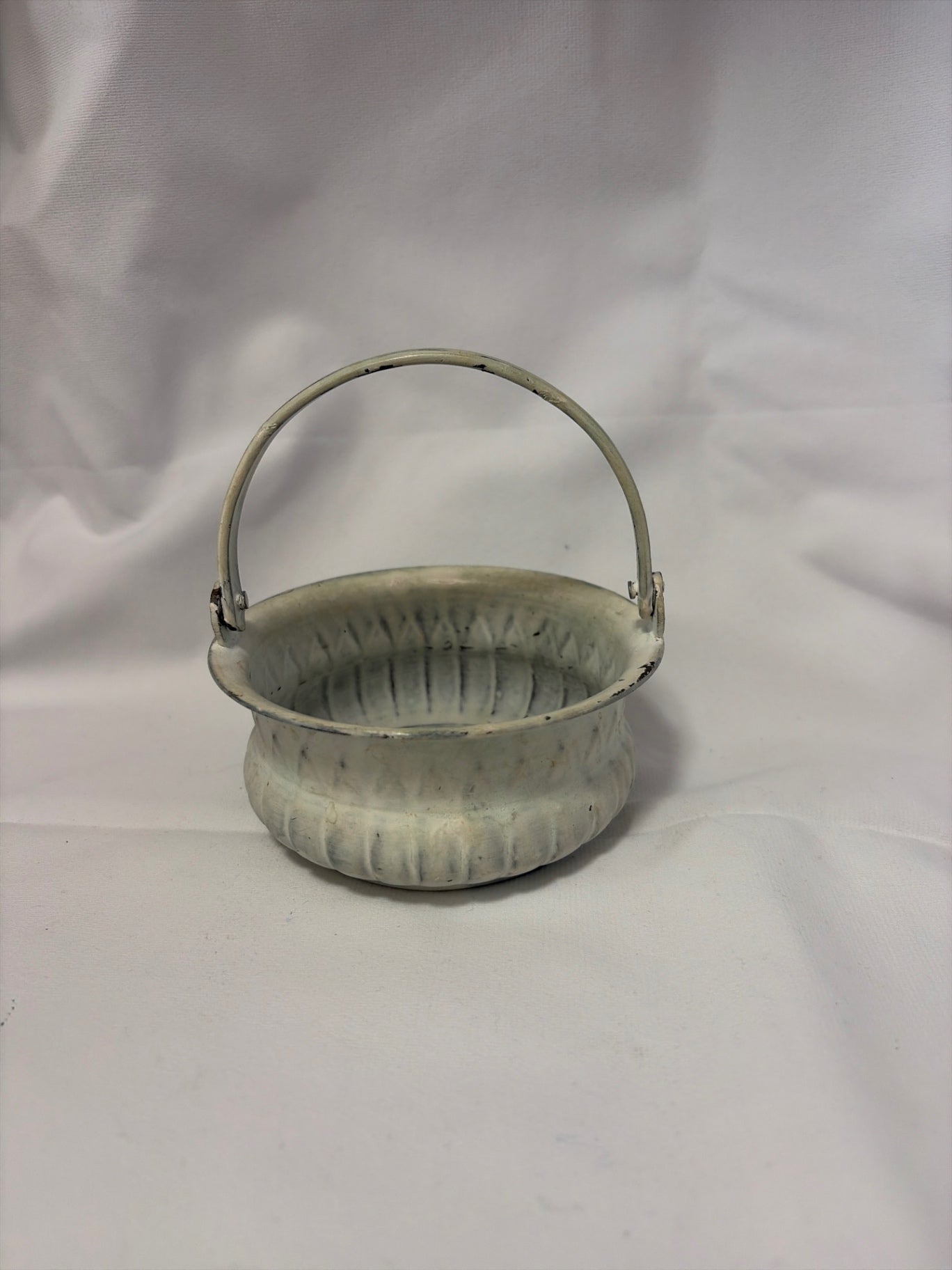 Vintage White metal 4” basket with handle