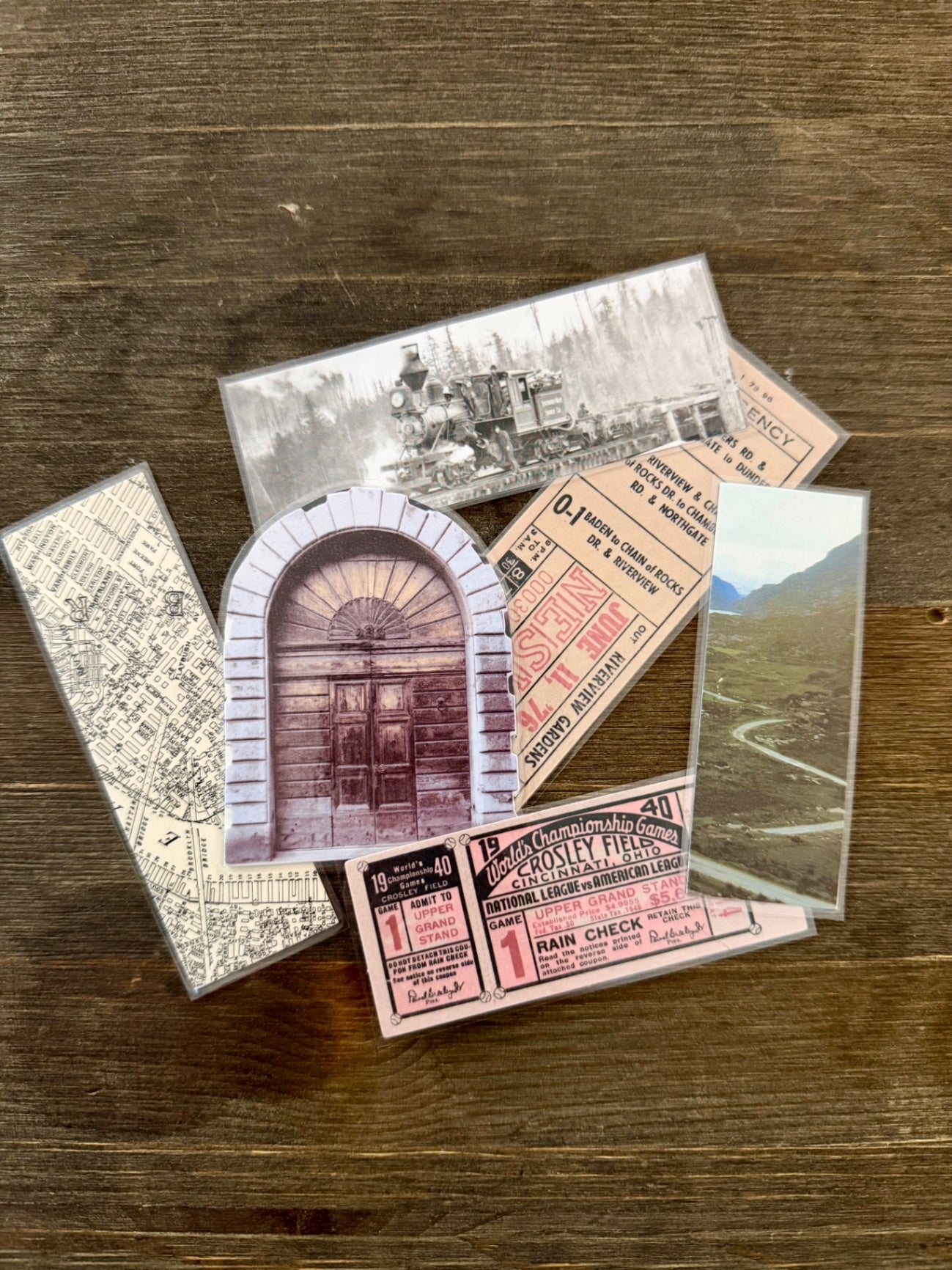 Vintage Ephemera Bookmark Pack - #R102