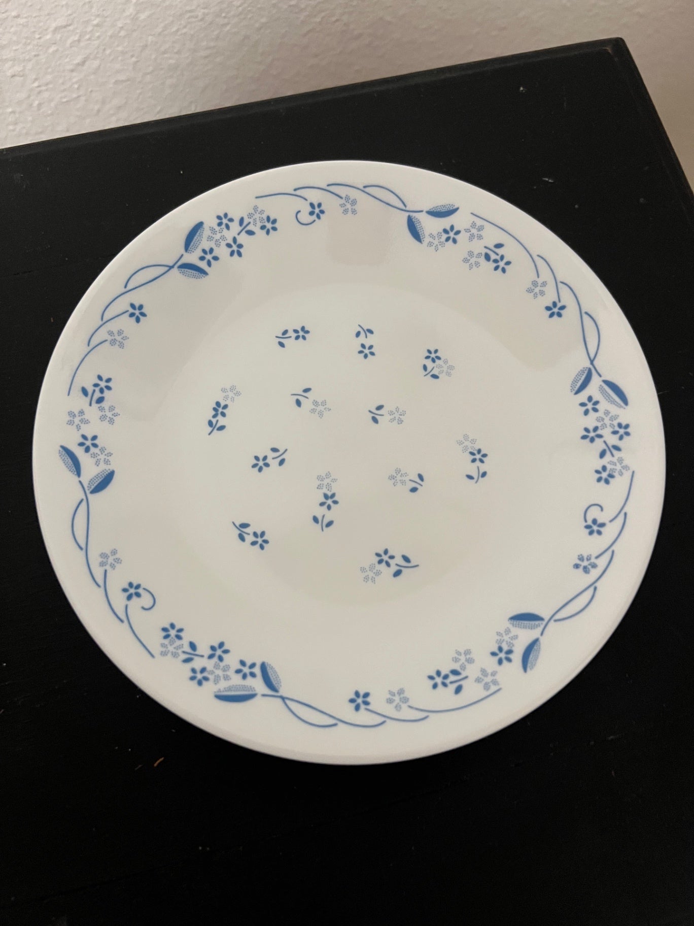 Set of 3  Vtg. Corelle Provincial Blue Plates