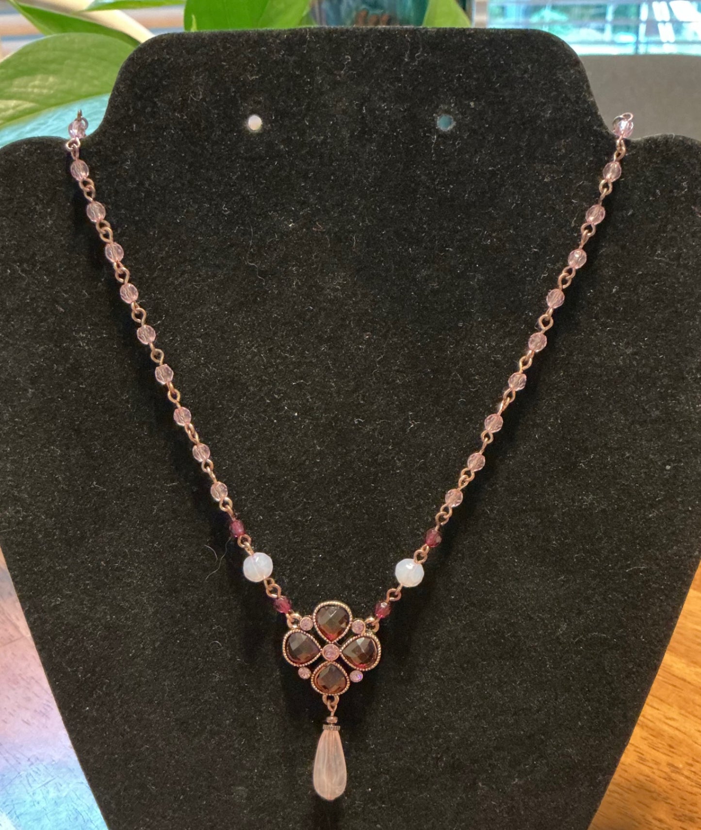 “1928” Delicate Choker Style Necklace