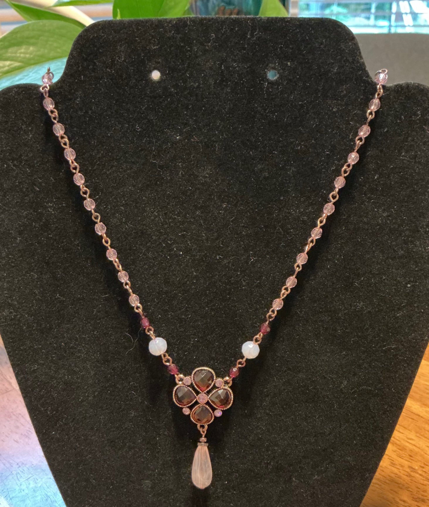 “1928” Delicate Choker Style Necklace