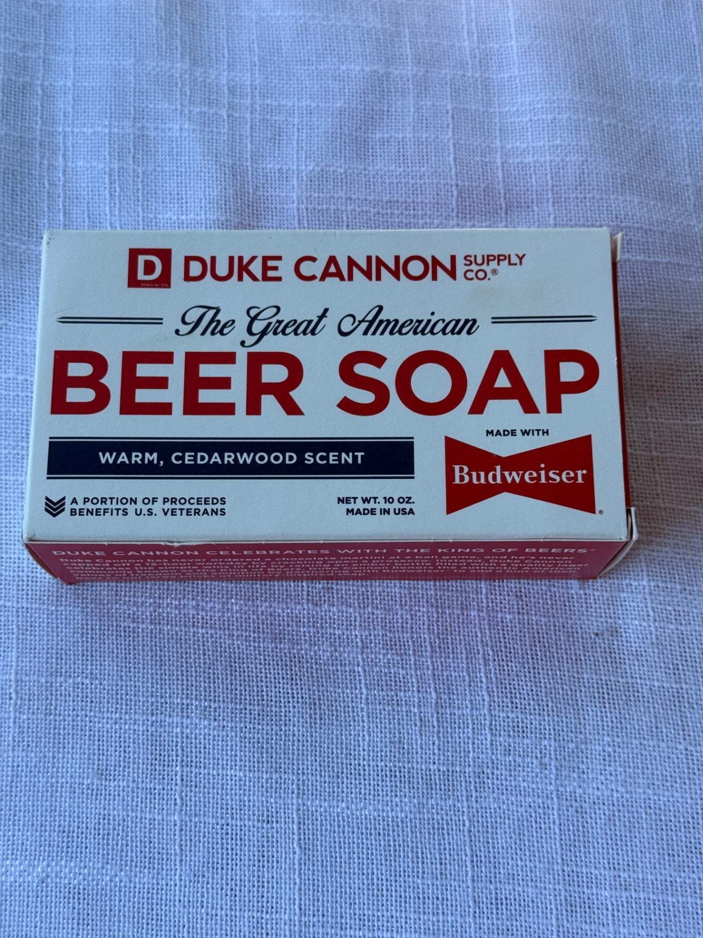 Duke Cannon Supply Co. "The Great American Beer Soap" with Budweiser (10 oz Bar)