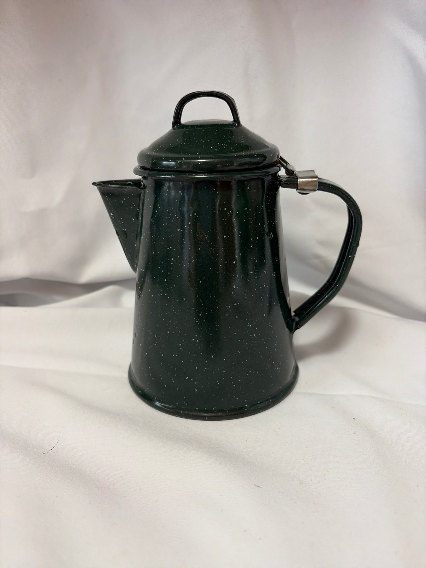 7” enamel green and white speckled 