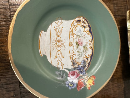 Green plate with tea cup