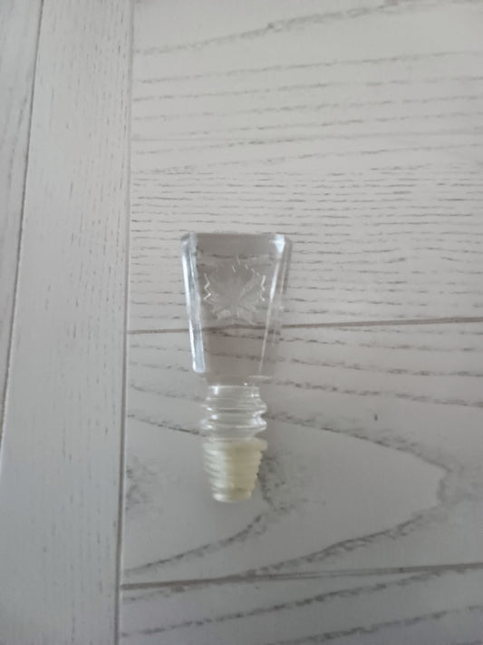 Heavy Square Leaf Etched Stopper