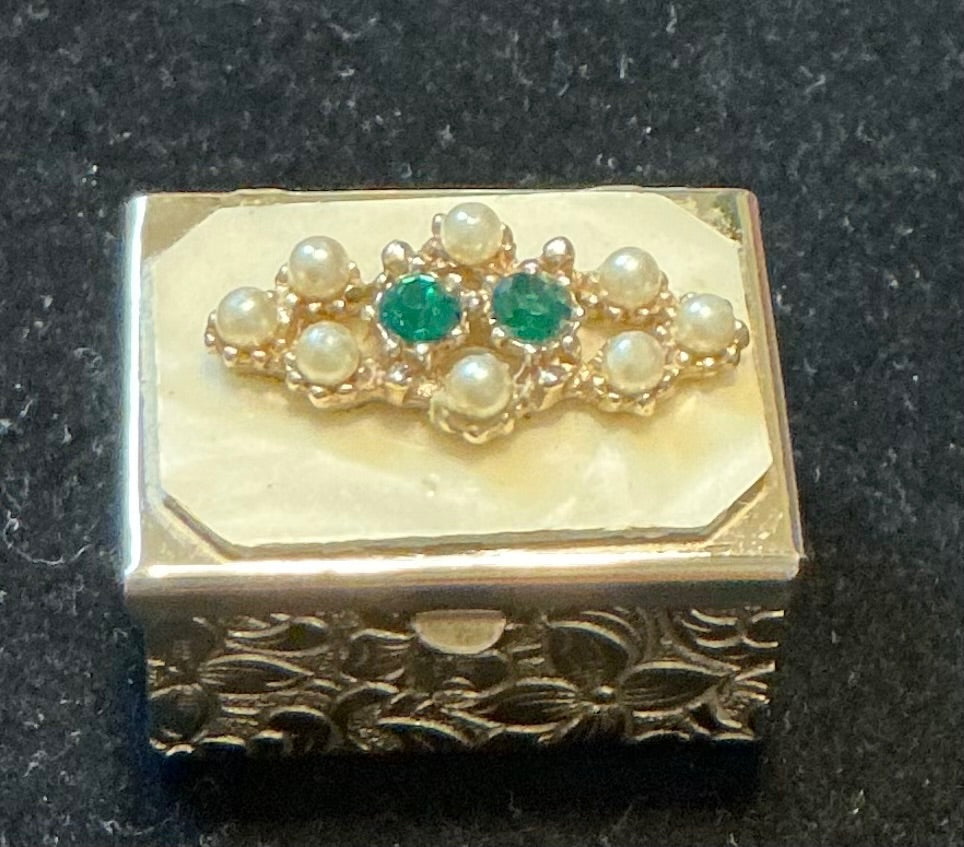 VTG. Miniature Pill Box