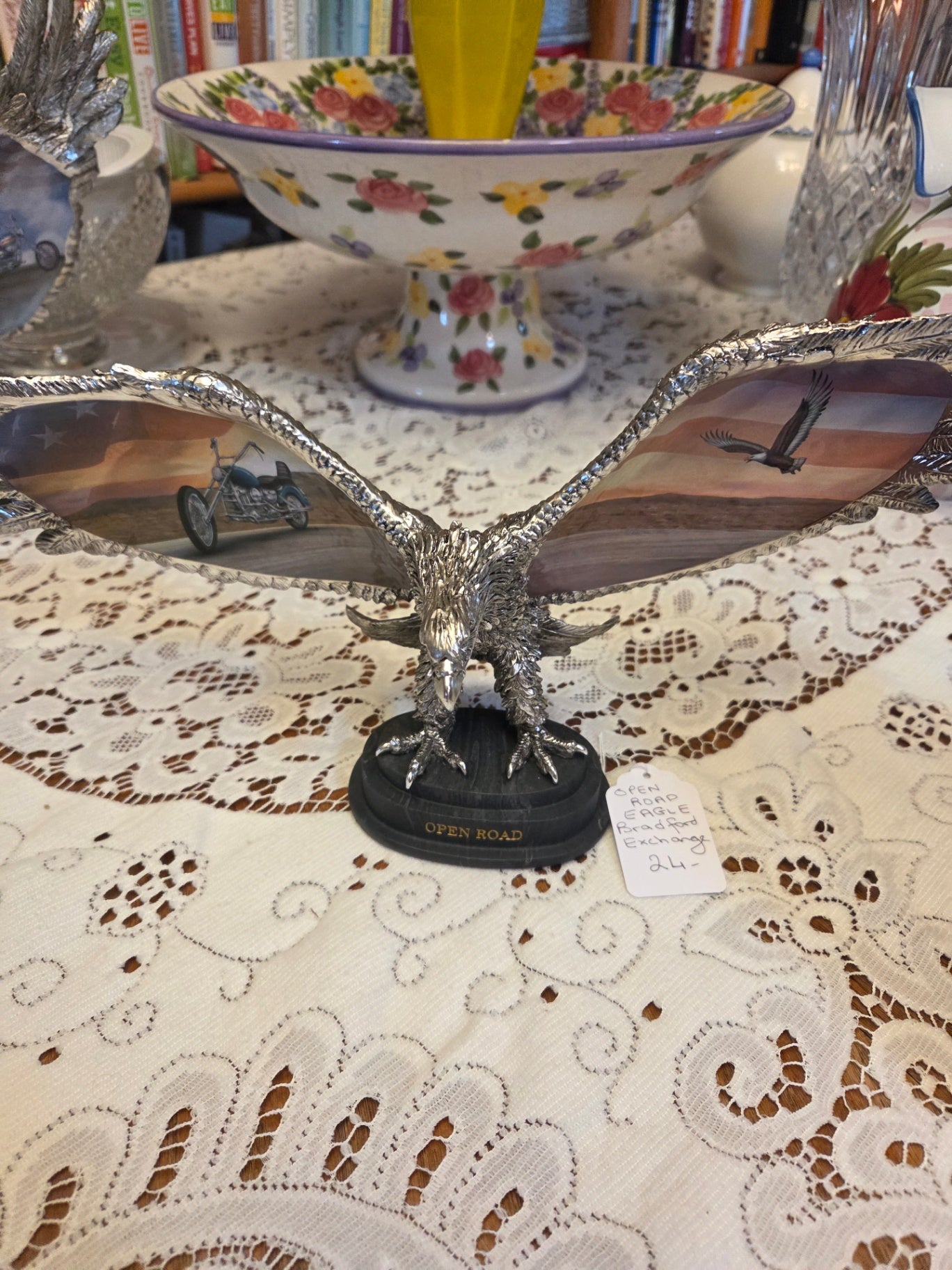 Open road eagle
