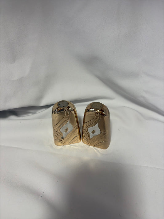 Salt and pepper shakers