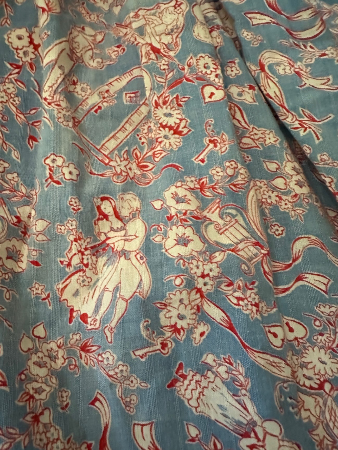 1940’s Romeo & Juliet sundress