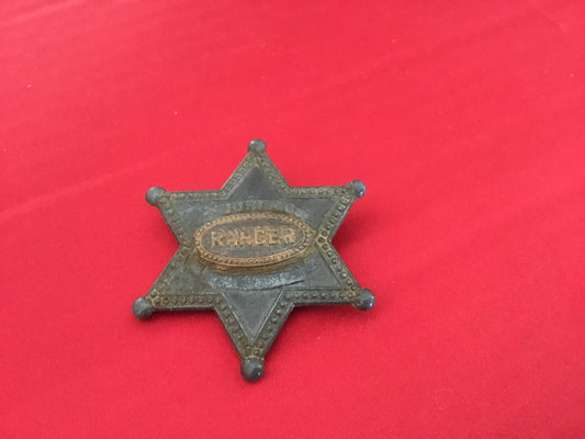 Vintage, Junior Ranger star badge