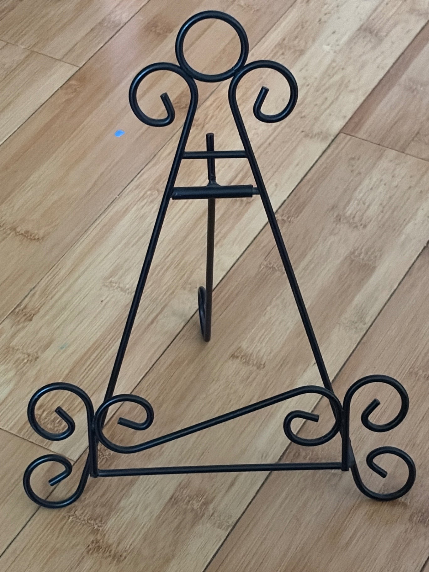 Black metal Book Art stand
