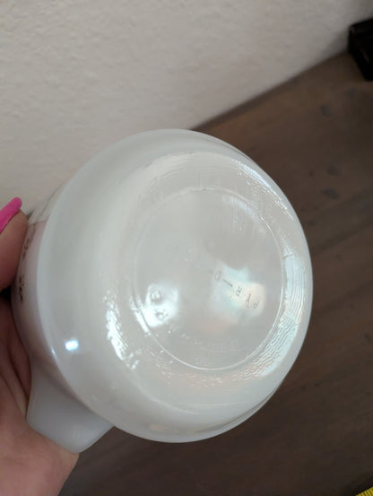 Vtg. Dynaware Pyr-o-Rey Milk Glass Mini Casserole Dish