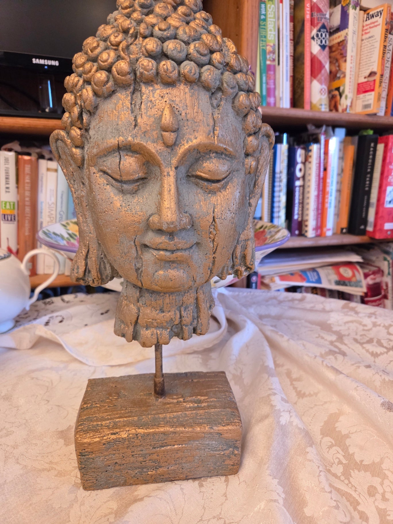 Buddha figurine