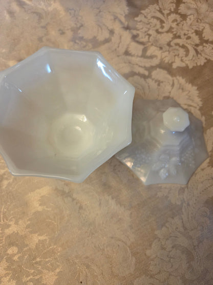 Anchor Hocking candy dish
