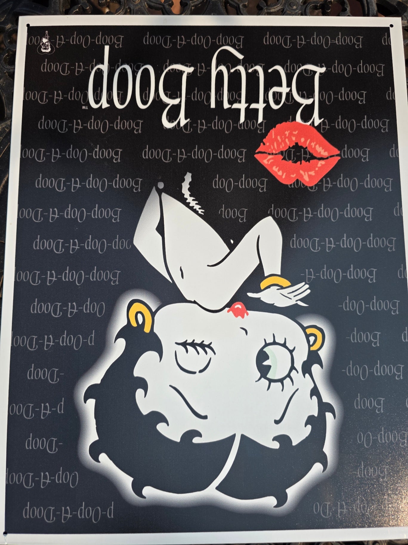 BETTY BOOP SIGN.